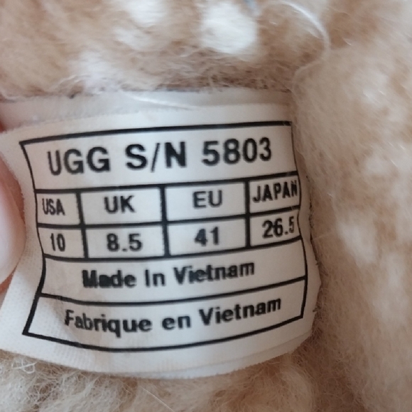 UGG Australia Tan Bailey Boots 10 - Picture 2 of 12